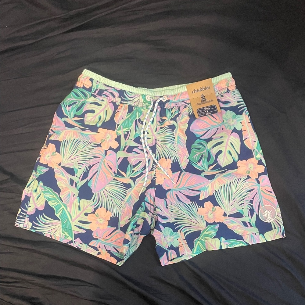 Chubbies Men's Floral Board Shorts - Navy and Pastel